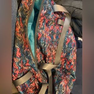 Bag only wore a few times !